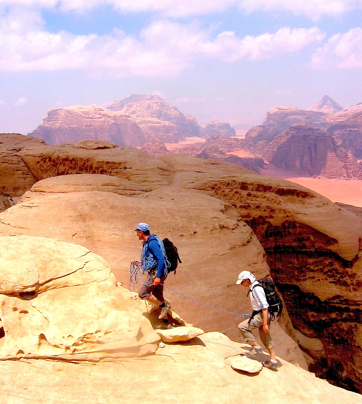 Jebel Khazali - une cordée vers le sommet
